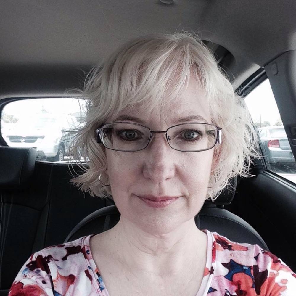 Meet your Posher, Teresa